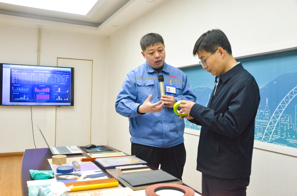 张克伟带队调研97至尊国际新材│聚焦科技立异与数智化转型赋能高质量生长